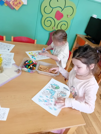 Dozvídáme se zajímavosti o dinosaurech